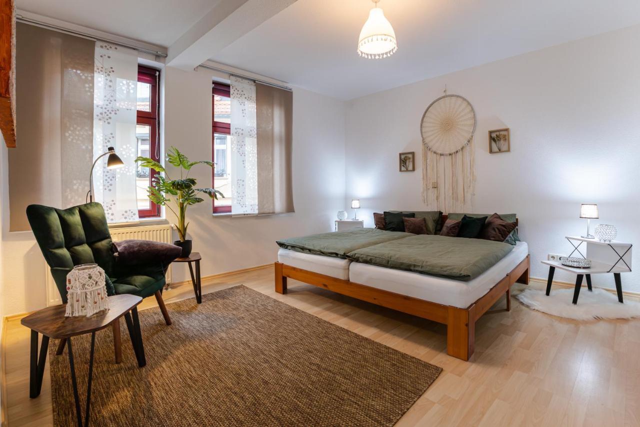 Apartamento Naumburger Charme "Schwarzes Gold" Naumburg  Exterior foto